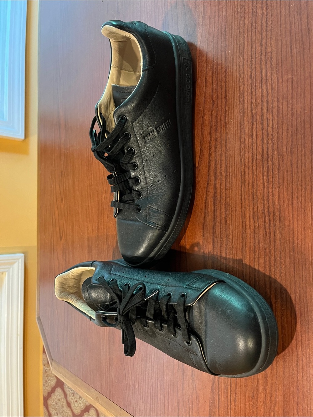 Adidas Triple-Black Stan Smith Leather Classic Low-Top Sneakers - Picture 2 of 8
